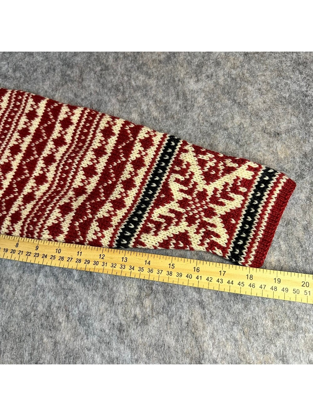 Vintage L.L. Bean Red Nordic Fair Isle Pewter Button Wool Cardigan Sweater Sz L - Picture 12 of 15